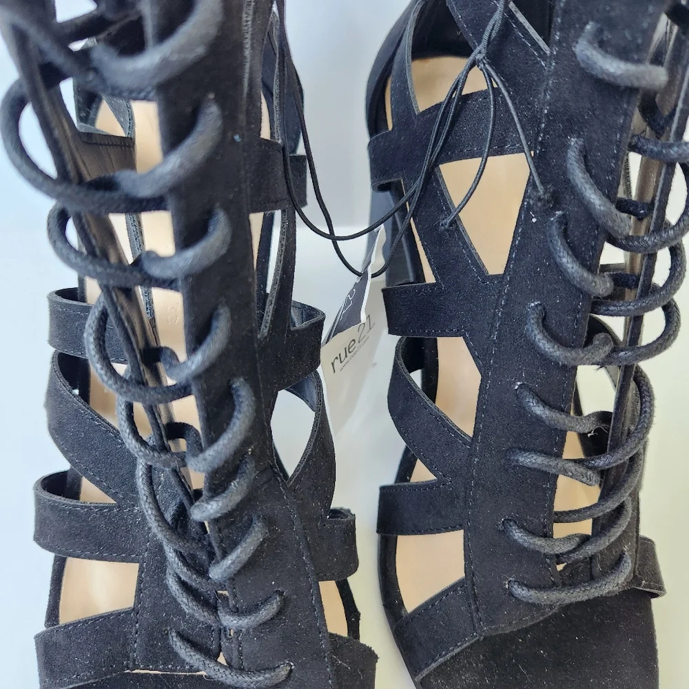 Rue 21 Peep Toe Lace Up Booties Black Back Zipper Block Heel Sexy Cute Size 9